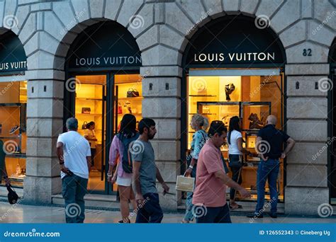 louis vuitton numeri telfonici verona italia|louis vuitton italia.